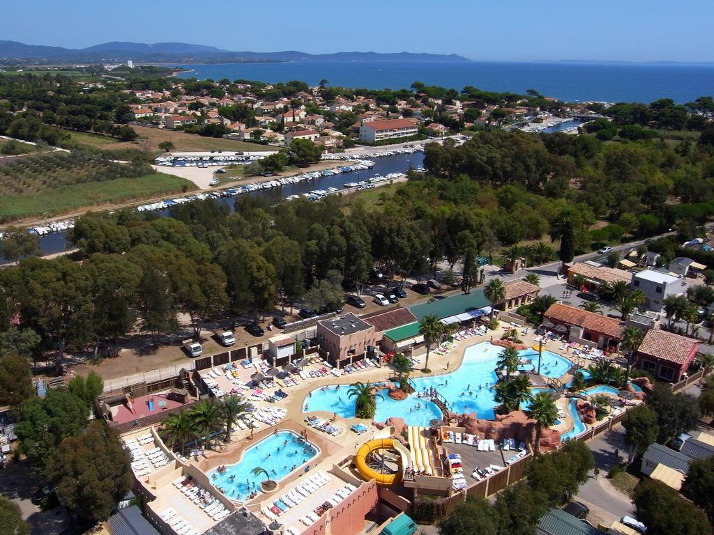 Camping Les Palmiers Hyères Exterior foto